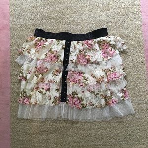 LF skirt